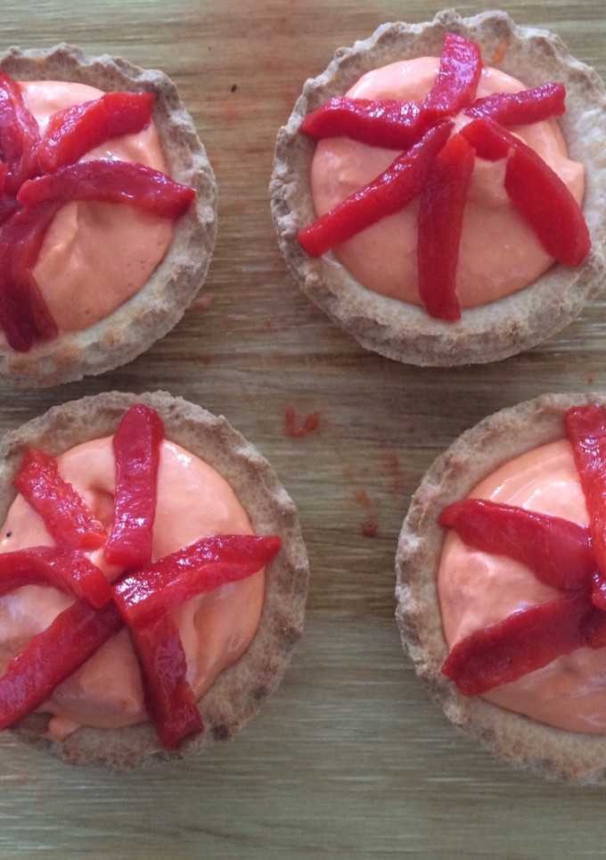 Una foto de Relleno de morrones para tartaletas saladas