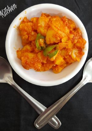 બટાકા ની સુકી ભાજી (Bataka Suki Bhaji Recipe In Gujarati) રેસીપી મુખ્ય ફોટો