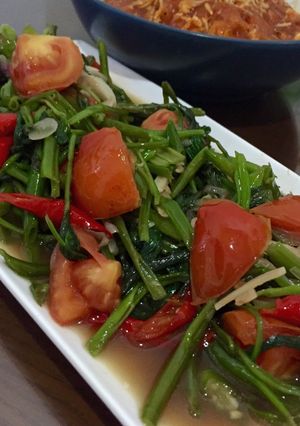 Foto resep Cah Kangkung sedap yummi !