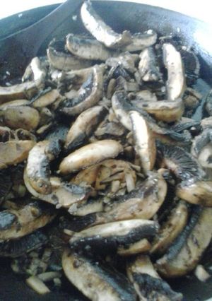Una foto de Portobellos al ajillo