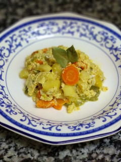 Una foto de Revuelto de verduras 🥕🥔