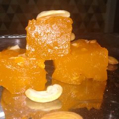 Karachi halwa / Bombay Karachi halwa A picture of Karachi halwa / Bombay Karachi halwa.