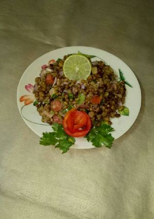 A picture of Moong dal chaat.