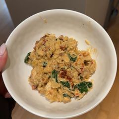A picture of Creamy Chicken Orzo with Spinach and Sun-Dried Tomatoes.