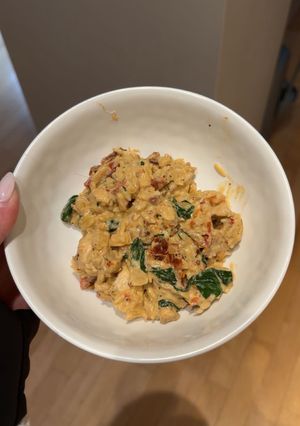 A picture of Creamy Chicken Orzo with Spinach and Sun-Dried Tomatoes.