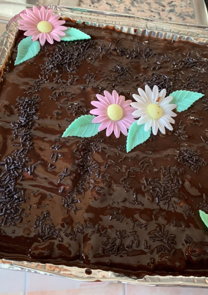 Una foto de Tarta de galletas con chocolate (tarta de la abuela)