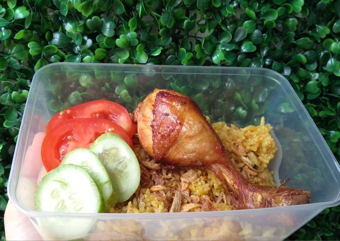 Nasi Kebuli Ayam (Magicom)