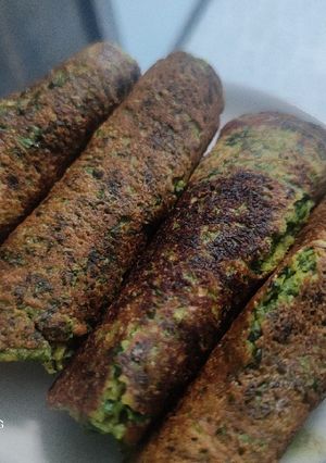 A picture of Spinach Chilla(Palak).