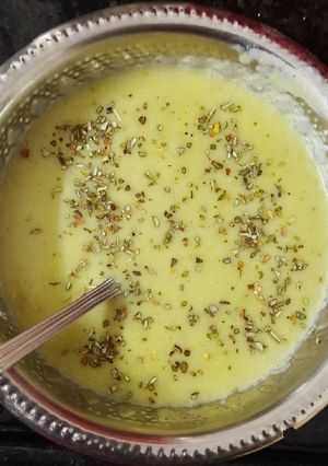 A picture of Cream Of Broccoli Soup.