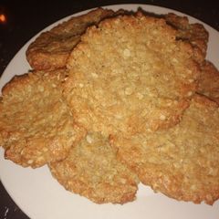 A picture of Oatmeal Cookies.