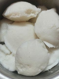 இட்லி(idli recipe in tamil) செய்முறை முக்கிய புகைப்படம்