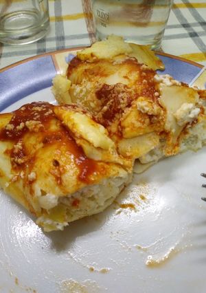 Una foto de Canelones de pollo y ricota 🐔