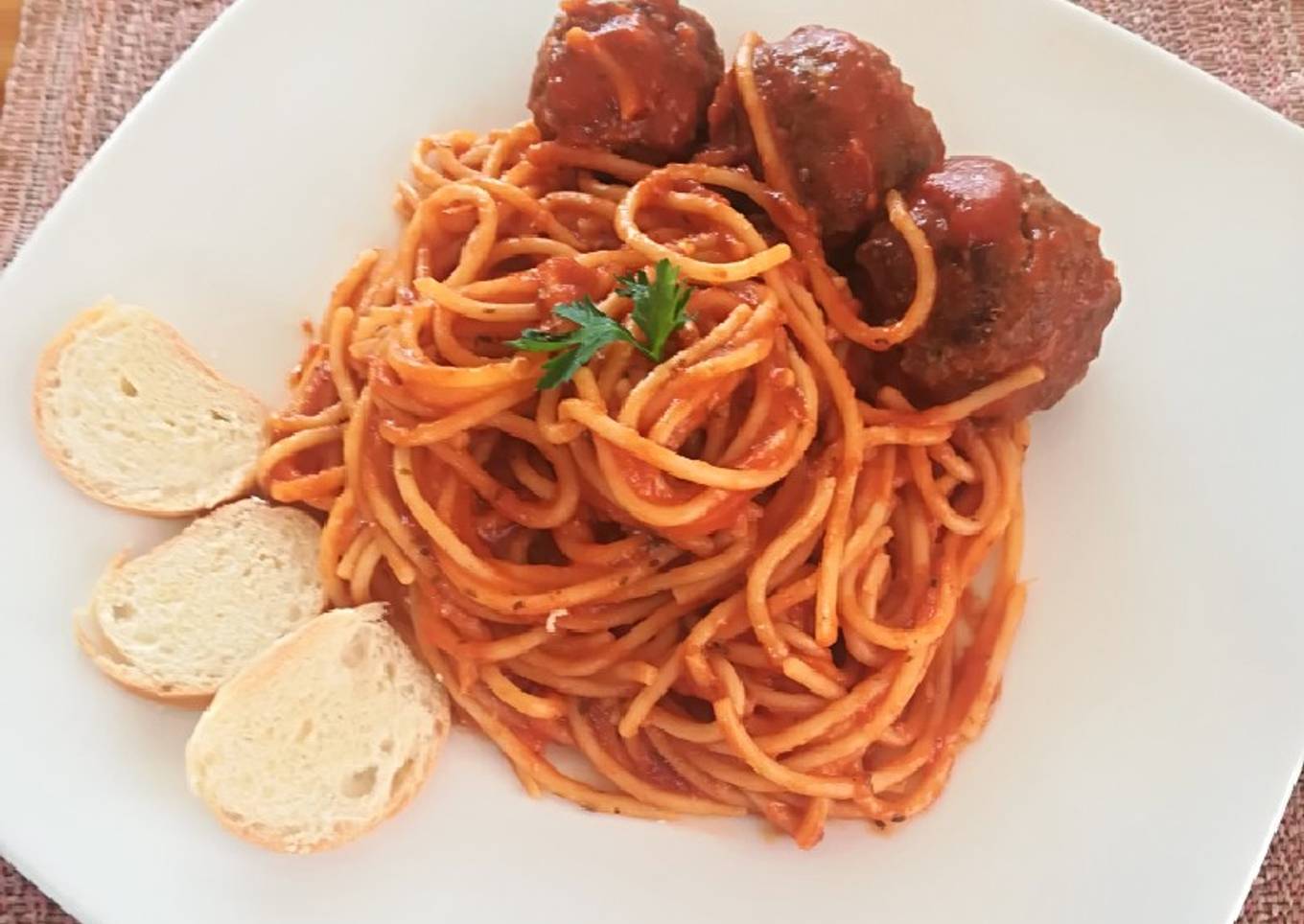 Albóndigas con spaguetti 🍝