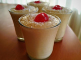 Crema-mousse de piña y leche condensada