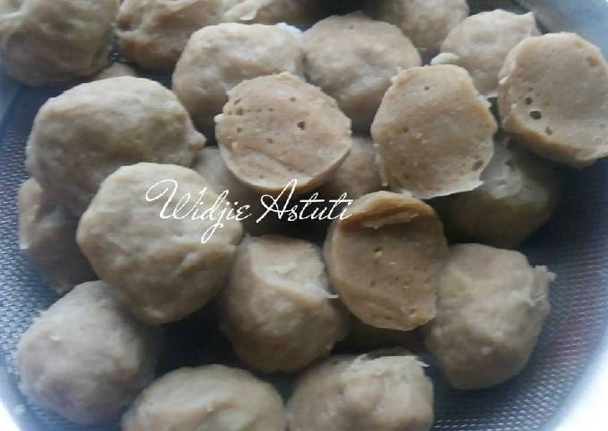 Resep Bakso Sapi Pakai Blender Oleh Widjie Astuti Cookpad