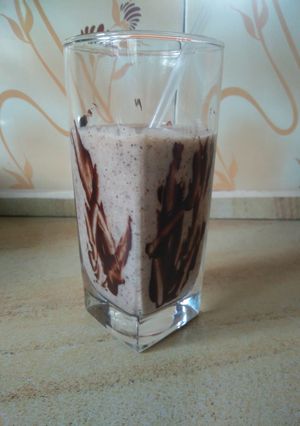 A picture of Chocolate banana Smoothie #charityrecipe.