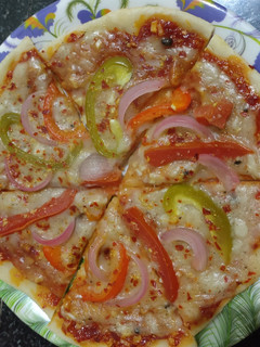 ஈஸி பீஸ்சா செய்முறை முக்கிய புகைப்படம்