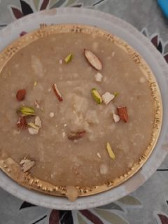 પીનટ બરફી (Peanut Barfi Recipe In Gujarati) રેસીપી મુખ્ય ફોટો