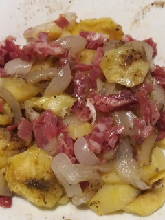 Una foto de Patatas panaderas con jamón