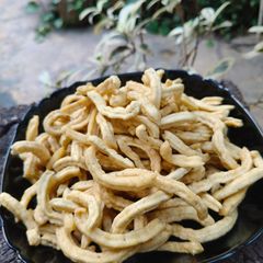 A picture of Champakali gathiya.