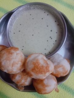 பணியாரம் (Paniyaram Recipe in Tamil) செய்முறை முக்கிய புகைப்படம்