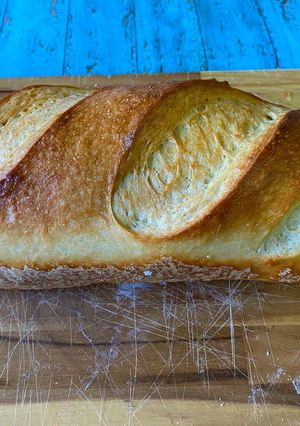 Foto de 228-Filão de pão francês na panela de ferro
