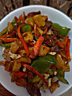 A picture of Potato and veggies.