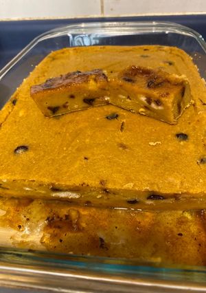 Una foto de Colegial para niños / Budín de Pan sabor Manjar