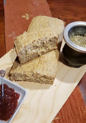 Una foto de Budín de limón y amapolas🍋