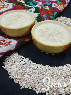A picture of Talbina or Barley Porridge.