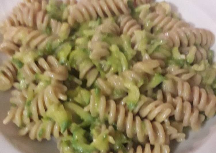 Step-by-Step Guide to Make Super Quick Homemade Fusilli integrali alle zucchine