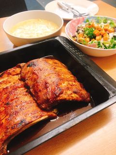 รูปของ ซี่โครงหมูอบซอสบาร์บีคิว สไตล์นศ. ต่างแดน