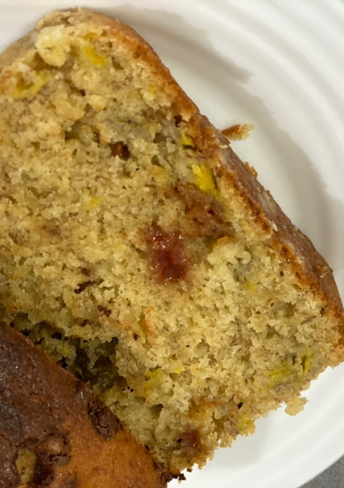 Una foto de Torta de banano con bocadillo