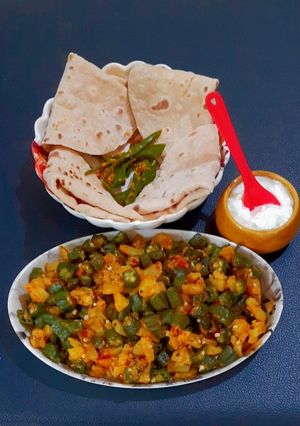 ભીંડા નું શાક (Bhinda Shak Recipe In Gujarati) રેસીપી મુખ્ય ફોટો
