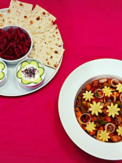 عکسی از دستور خوراک بامیه با مرغ به روش بنده