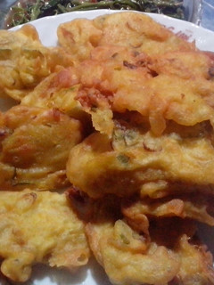 Foto resep Gorengan tempe racikan ala momyku😚