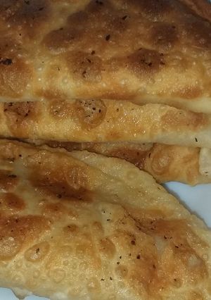 A picture of Sweet gujiya.
