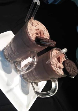A picture of Oreo shake.