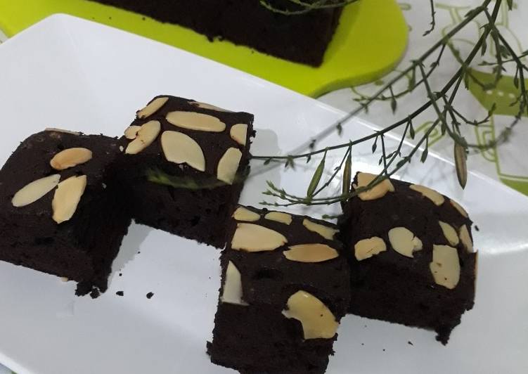 Bahan Brownis putih telur | Cara Bikin Brownis putih telur Yang Enak Dan Mudah