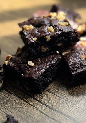 A picture of BEST EVER GLUTEN FREE Walnut Brownies *Easy*.