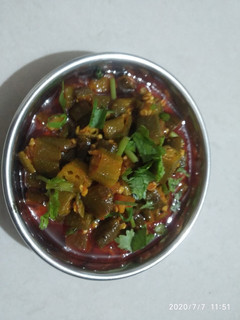 ભીંડી મસાલા (bhindi msala recipe in gujarati) રેસીપી મુખ્ય ફોટો