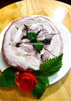Hình của món Giò nây Thái Bình.
