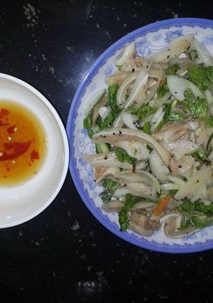 Hình của món Gỏi tai heo (Tai heo trộn).