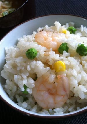 A picture of Prawn Takikomi Gohan.