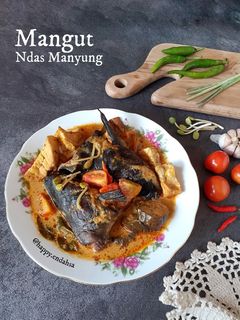 Foto resep Kepala Manyung Masak Santan (Mangut Ndas Manyung)