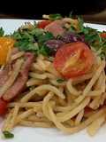 Massa com Azeitonas e Tomate