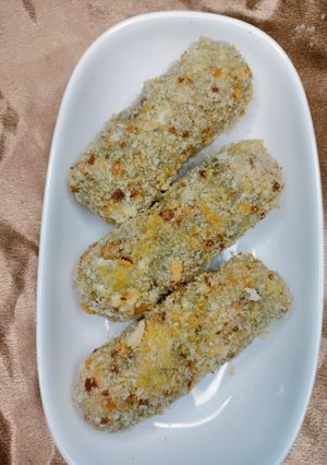 A picture of Ramzan Special Cheese Rolls for Iftar.