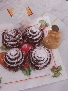 Gesztenyekrémmel töltött piramis 🌰🌰🌰 recept fotója