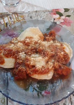 Una foto de Sorrentinos de jamón y queso. Grace
