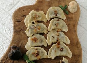 Zdjęcie przepisu Pierogi z leśnymi grzybami.